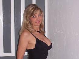 lonely horny female to meet in Brockton